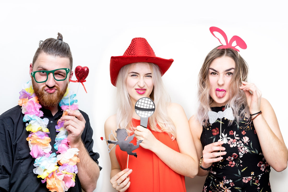 Best Photo Booth Signs for Every Event